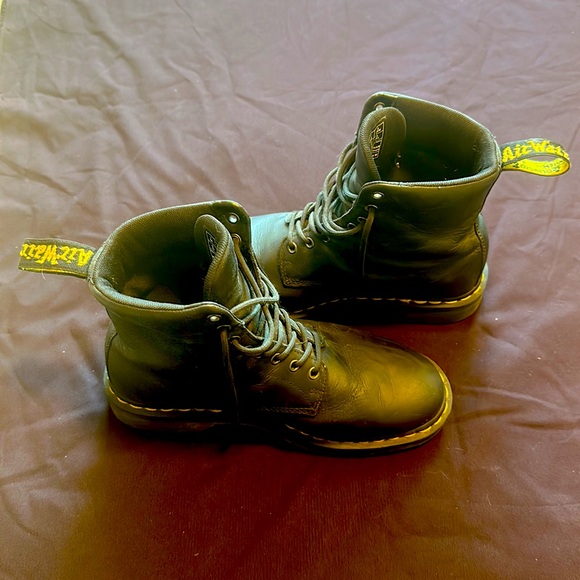 Dr. Martens 1460WP Black Lace Up Boot - Picture 3 of 6